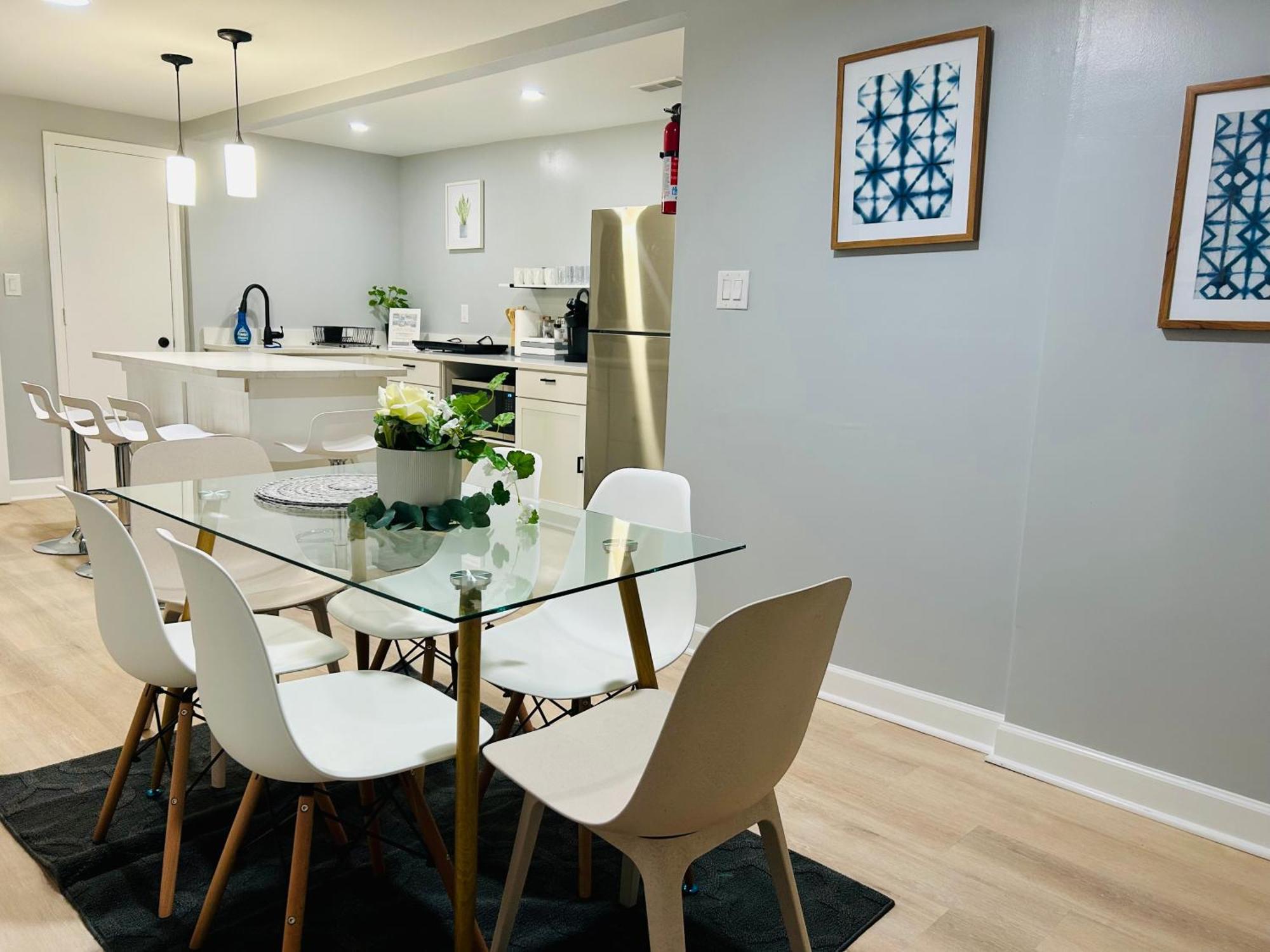 Ferienhaus Comfy Lower Lvl With Jetted Tub Near Uptown And Unc